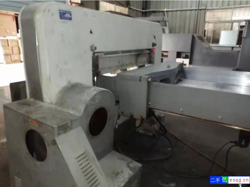 二手戴氏115电脑切纸机转让-1