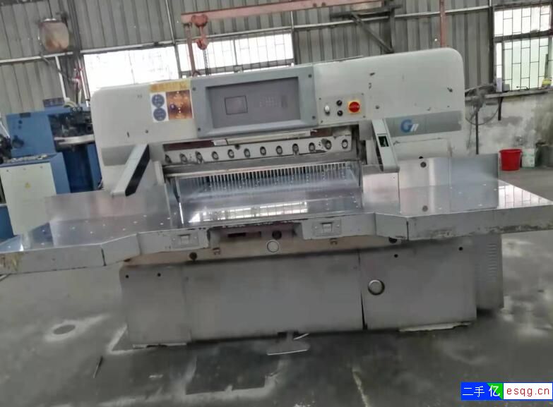 二手115电脑切纸机转让-1