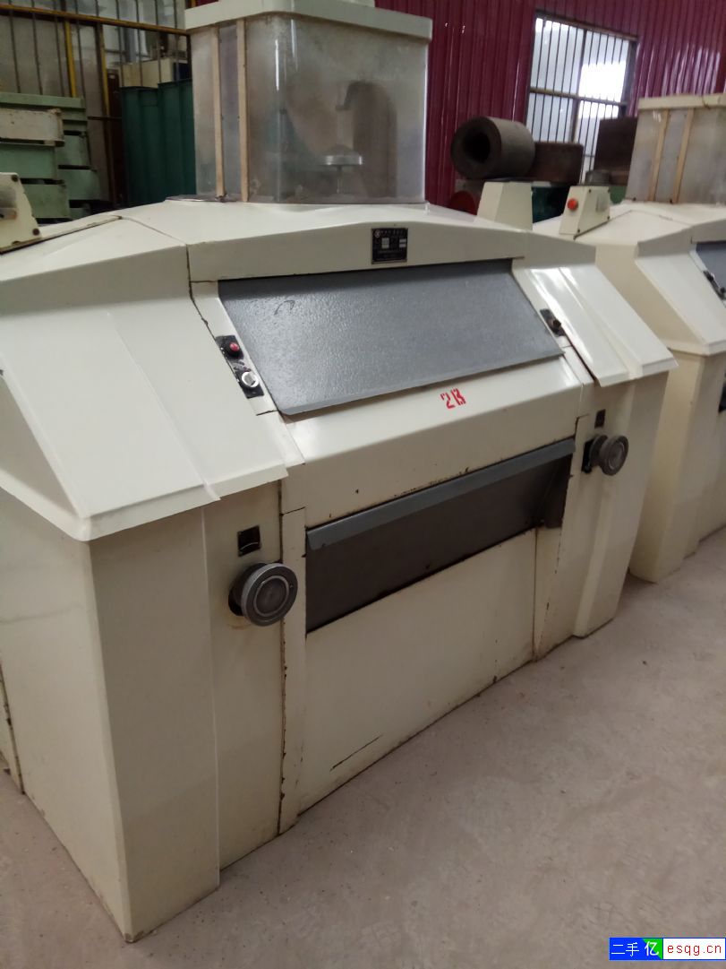 出售无锡拉丝机磨粉机-1