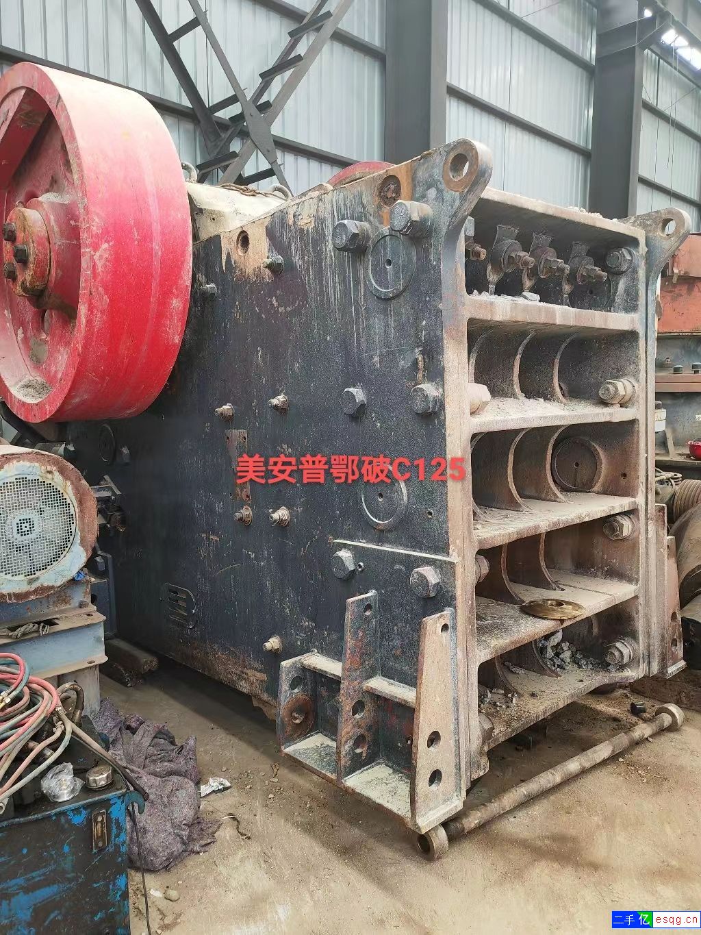 出售美安普C125鄂式破碎机-1