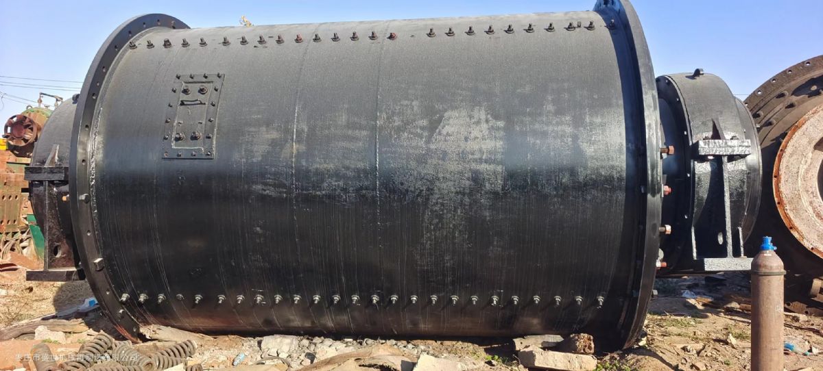 低价转让九成新球磨机。-2