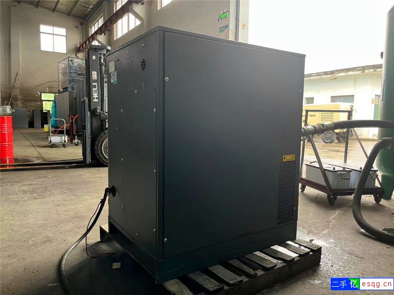 二手阿特拉斯G15螺杆式空气压缩机-2