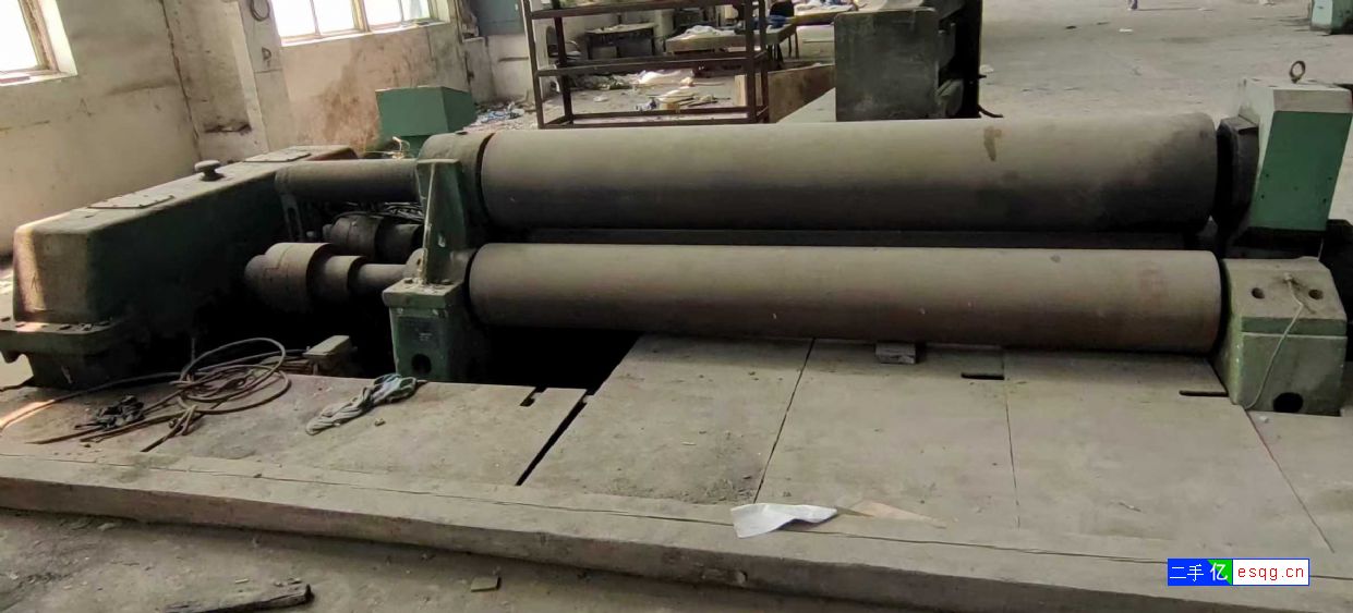出售一台二手40X3米机械卷板机-2