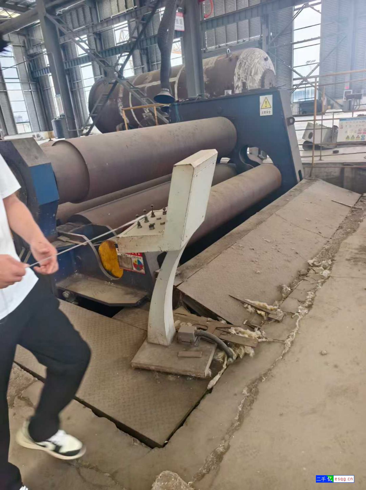 出售二手50X3200机械卷板机-2