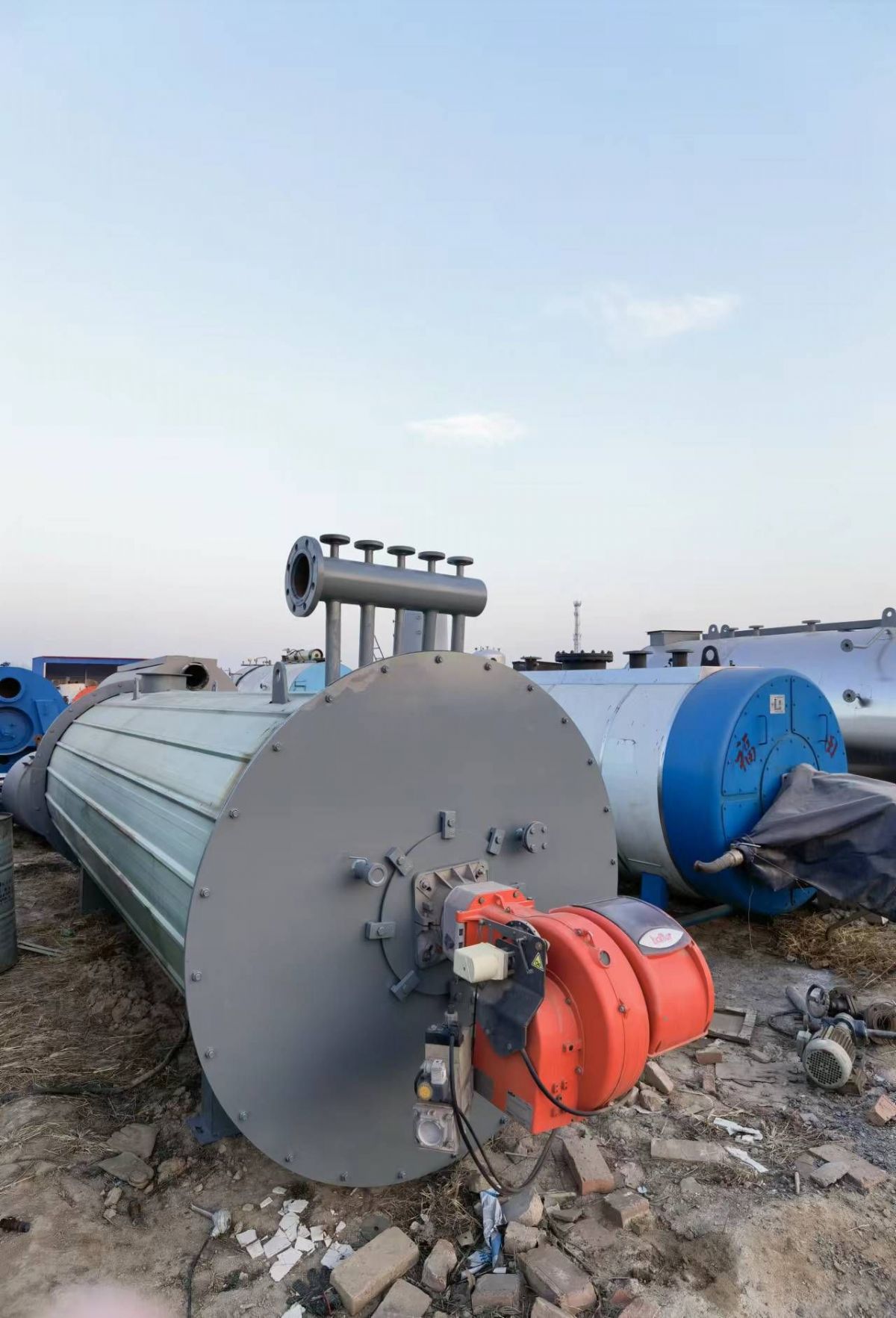 出售纯新两吨燃气燃油导热油锅炉-1