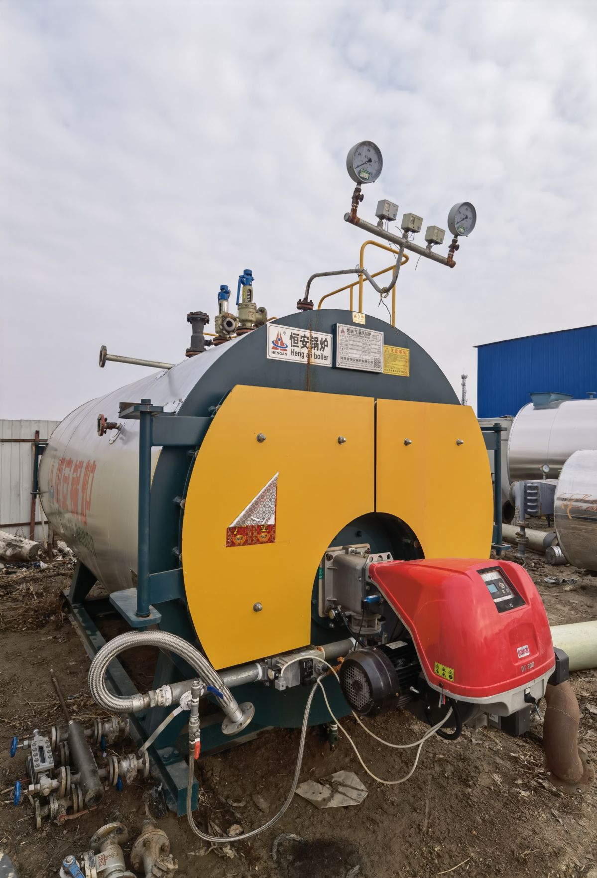 转让两吨低氮三十毫克燃气蒸汽锅炉-1