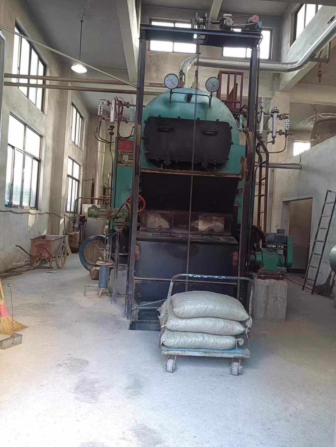 出售四吨生物质蒸汽锅炉，物美价廉-1