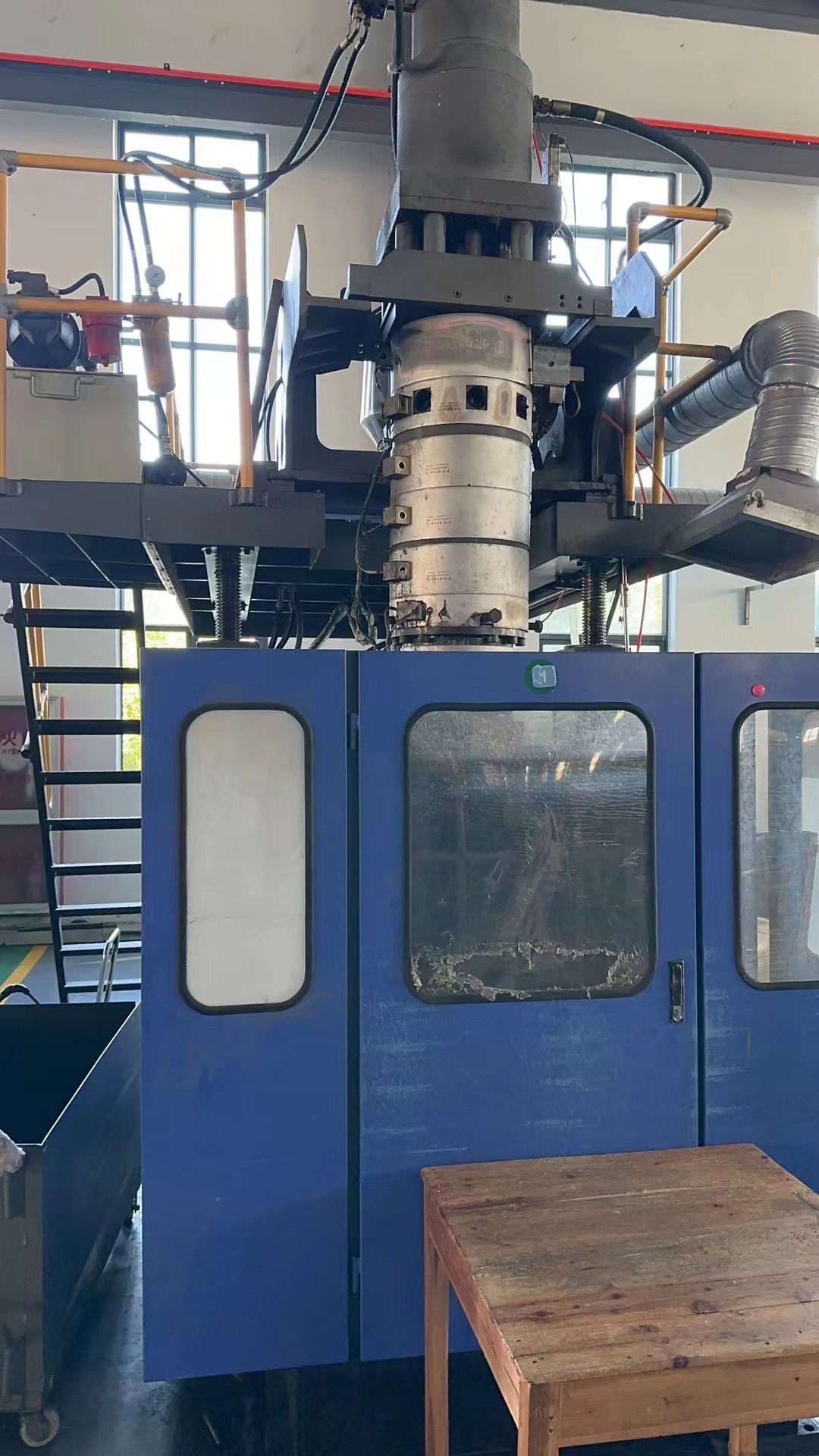 二手吹塑机80-90-100吹塑机转让-1