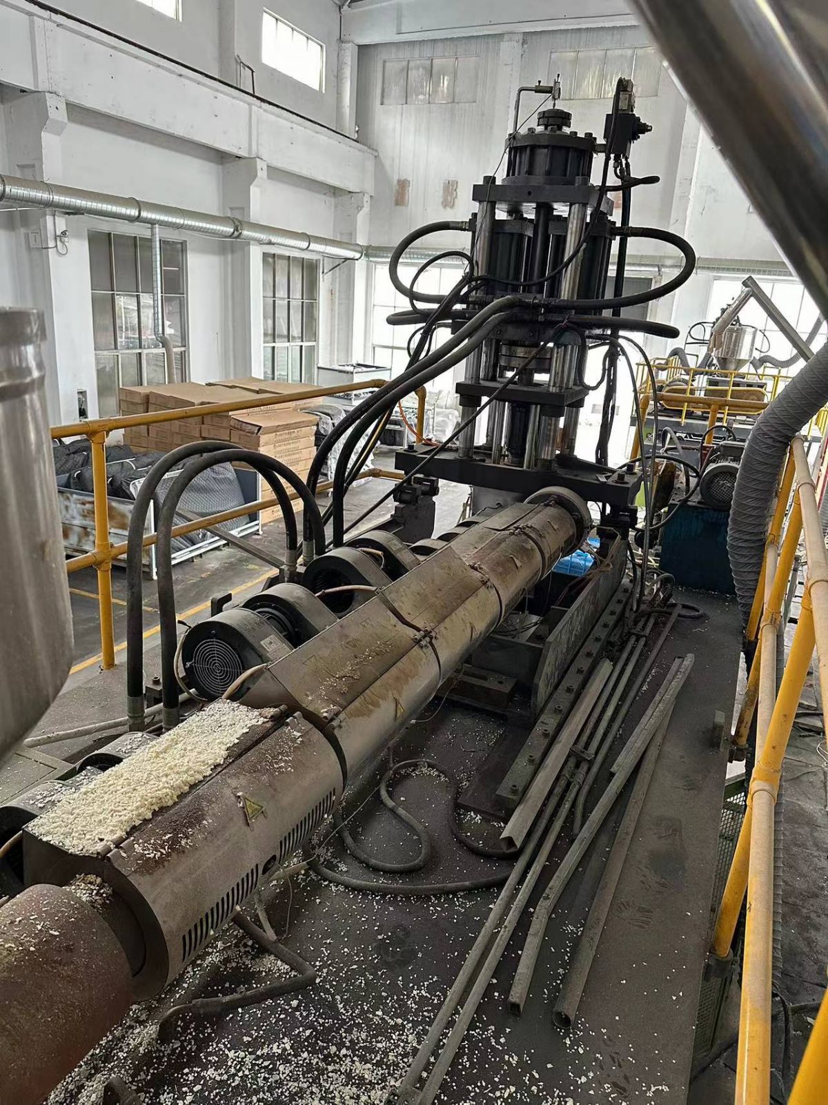 二手100吹塑机转让-1