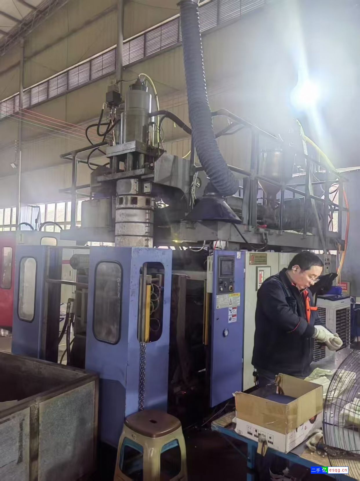 2台 同大80-90吹塑机转让-2