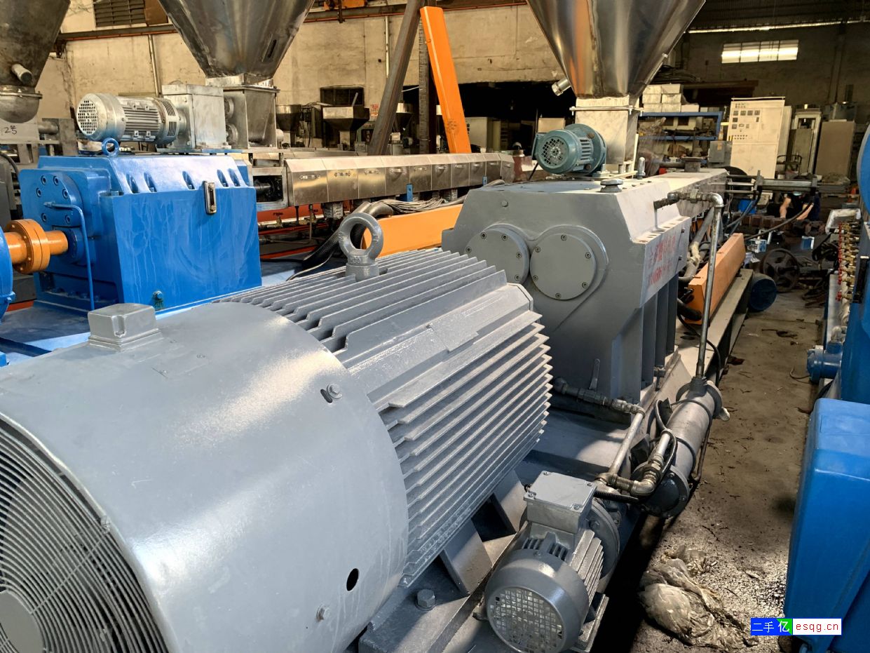 转让二手双螺杆造粒机75B-2