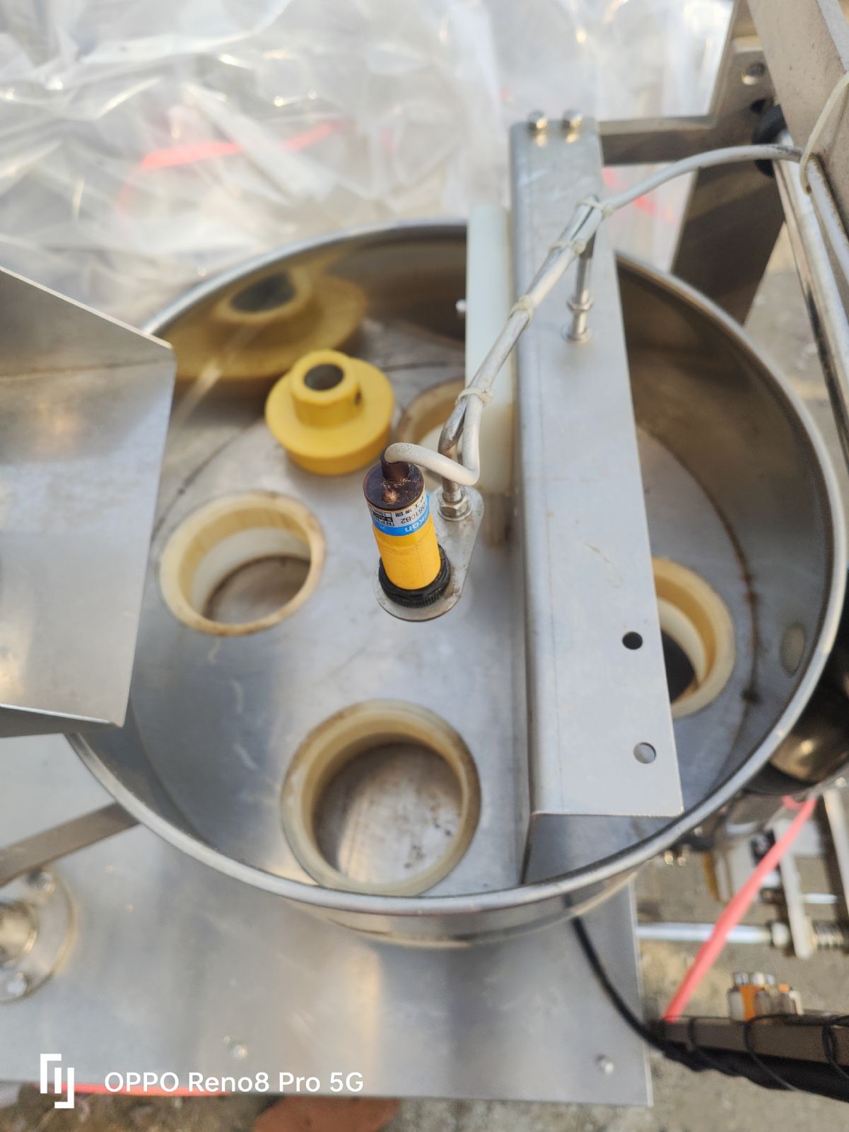 出售二手320型立式包装机，转盘立式背封自动包装机-2