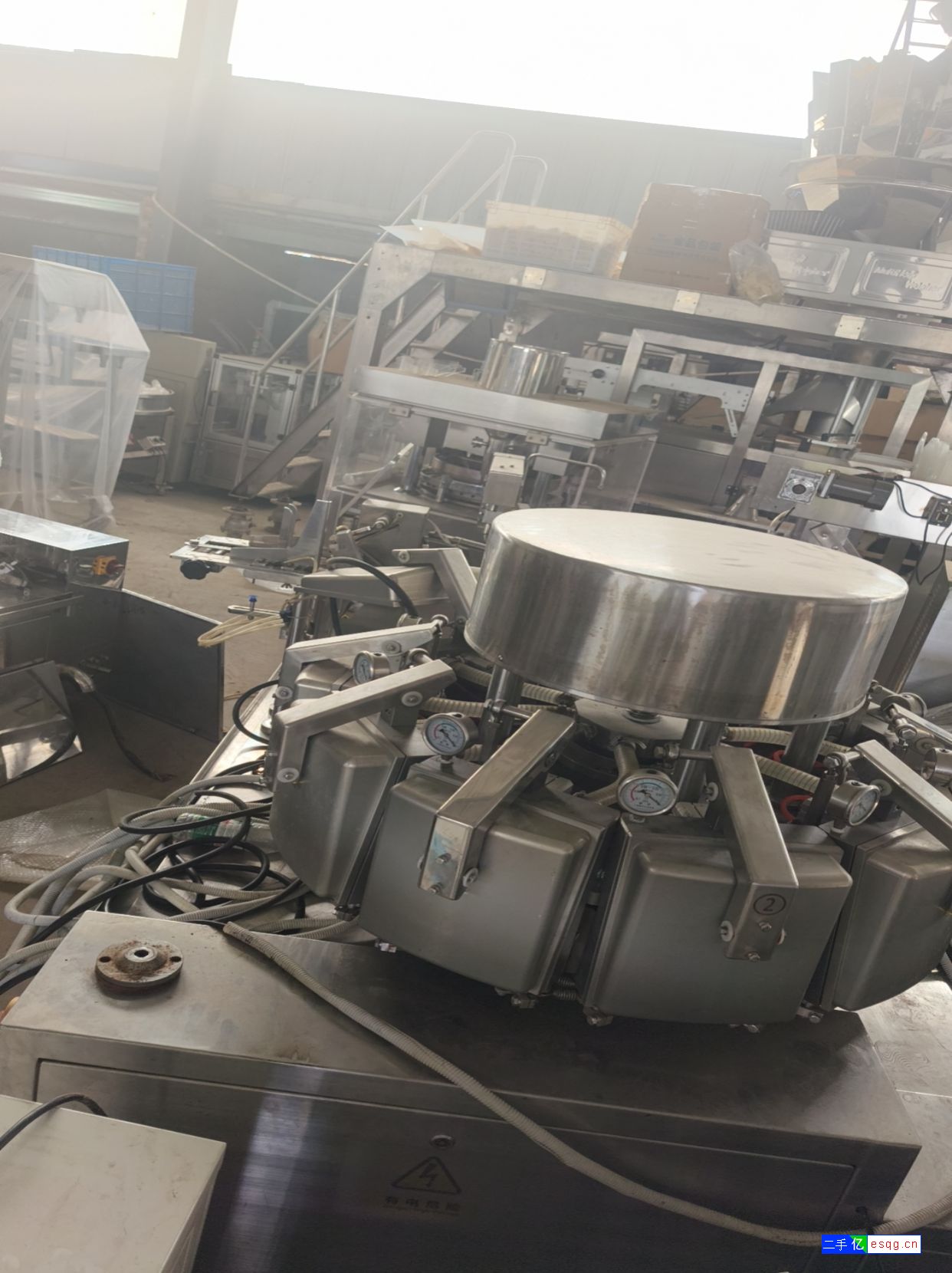 转让二手9成新裕东给袋真空机 二手转盘给袋机-3