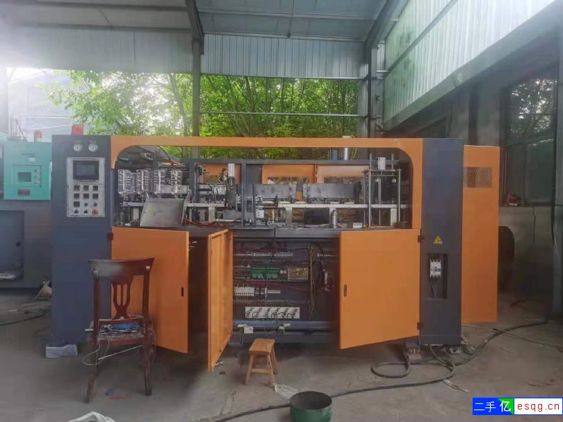 转让二手一出四 一出六吹瓶机 现货出售 质量保证-2