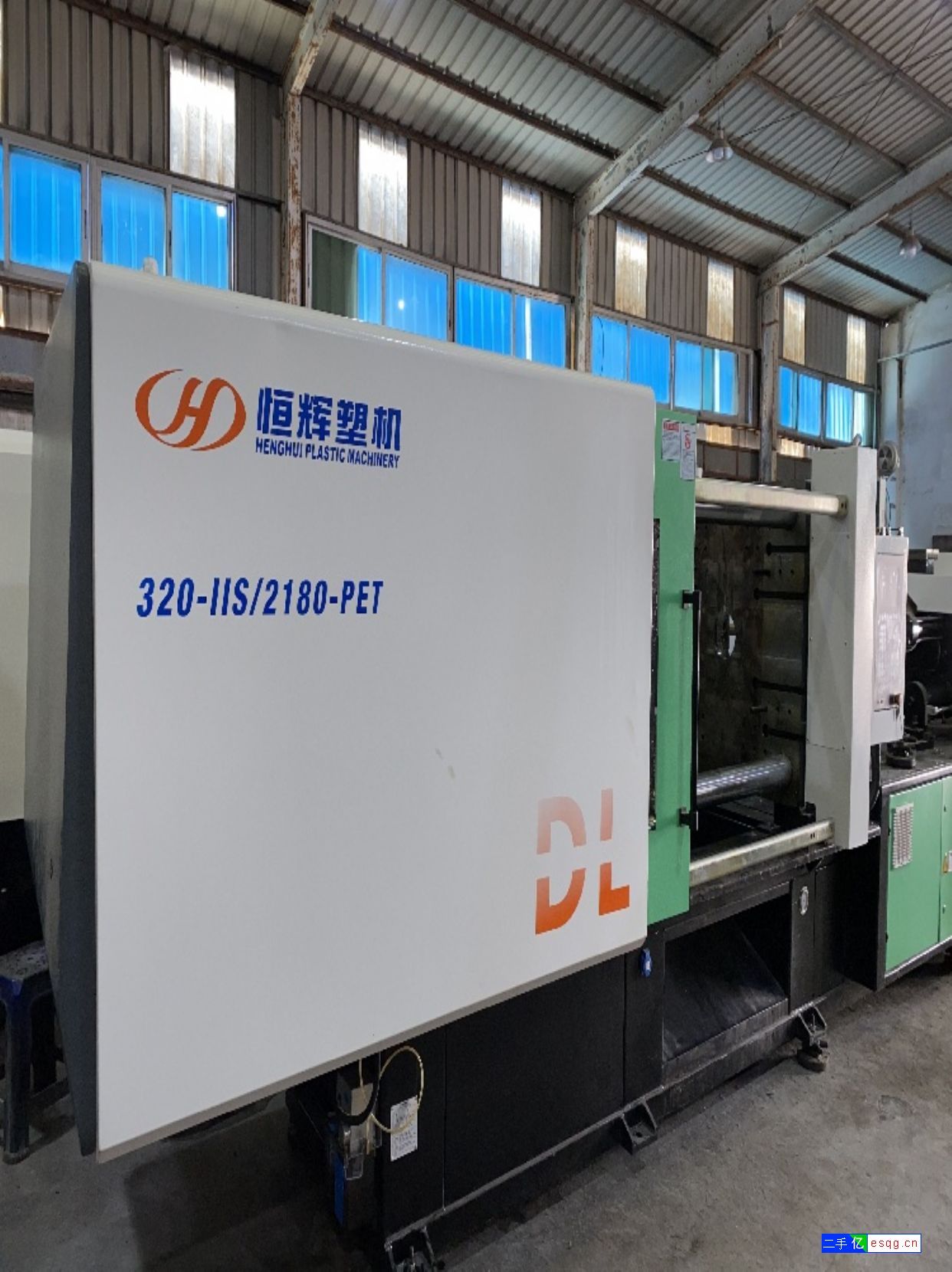 转让99成新恒辉注塑机320PET二手出售-1