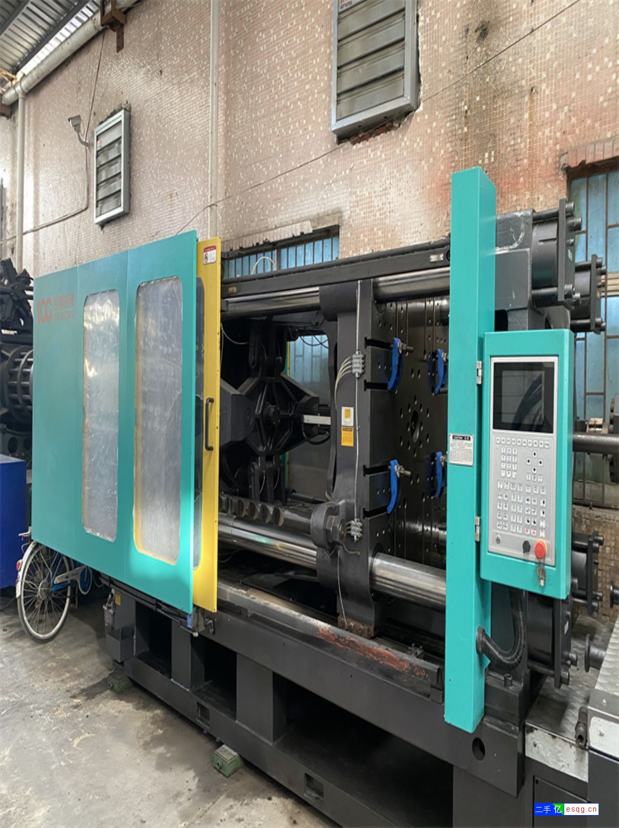 转让朗格注塑机400吨500顿准新伺服机二手价出售-2