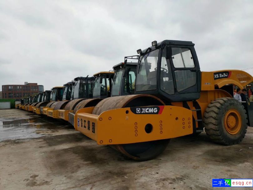 新疆低价出售徐工20,22,26吨压路机,全国包运-2