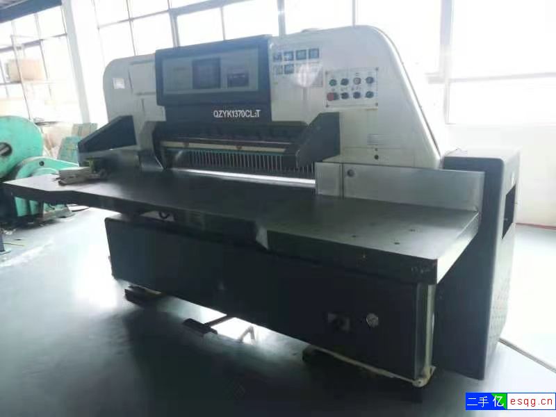 利通1370切纸机-1