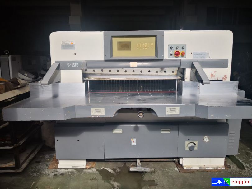 瑞安1150切纸机-1