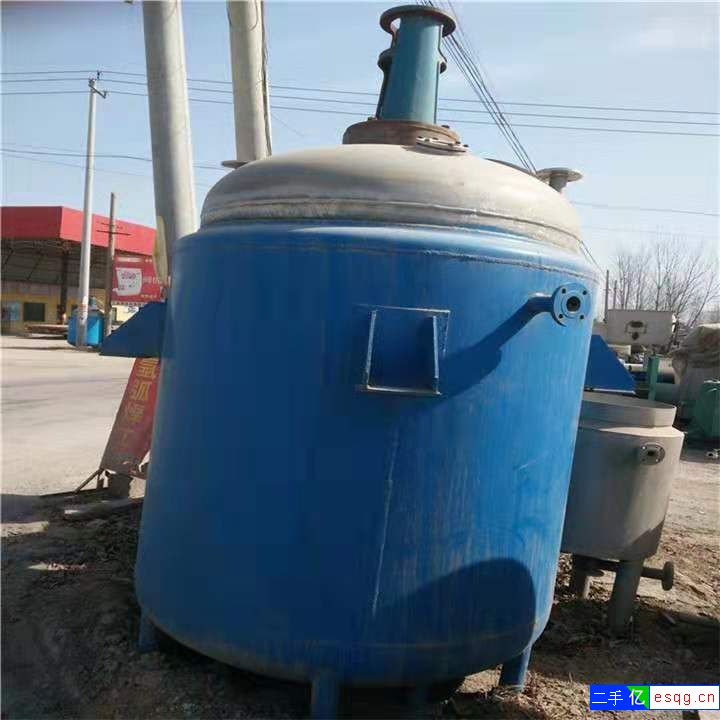 出售二手2吨不锈钢反应釜，转让二手2吨不锈钢反应釜-1