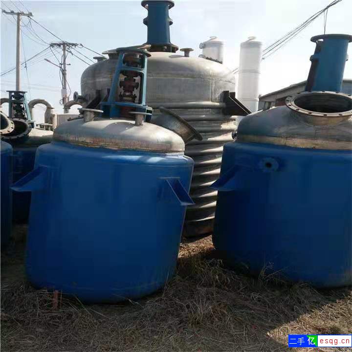 出售二手2吨不锈钢反应釜，转让二手2吨不锈钢反应釜-2