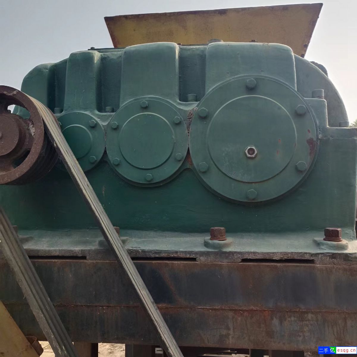 转让二手1000型撕碎机一台-1
