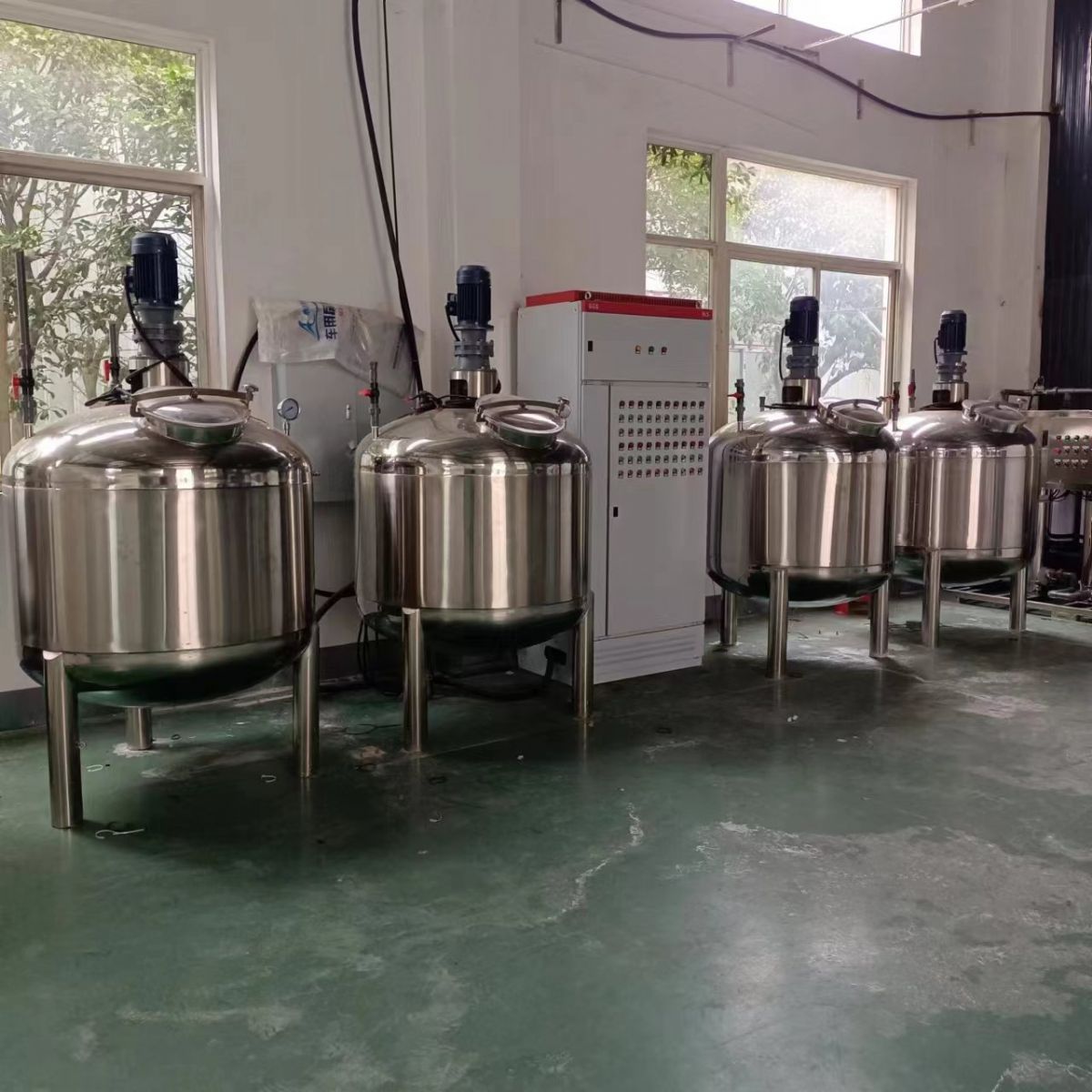 二手搅拌罐转让，出售二手不锈钢搅拌罐-1