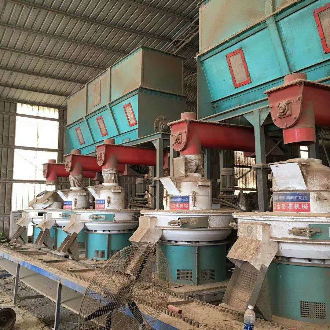 转让9成新二手生物质颗粒机5台-1