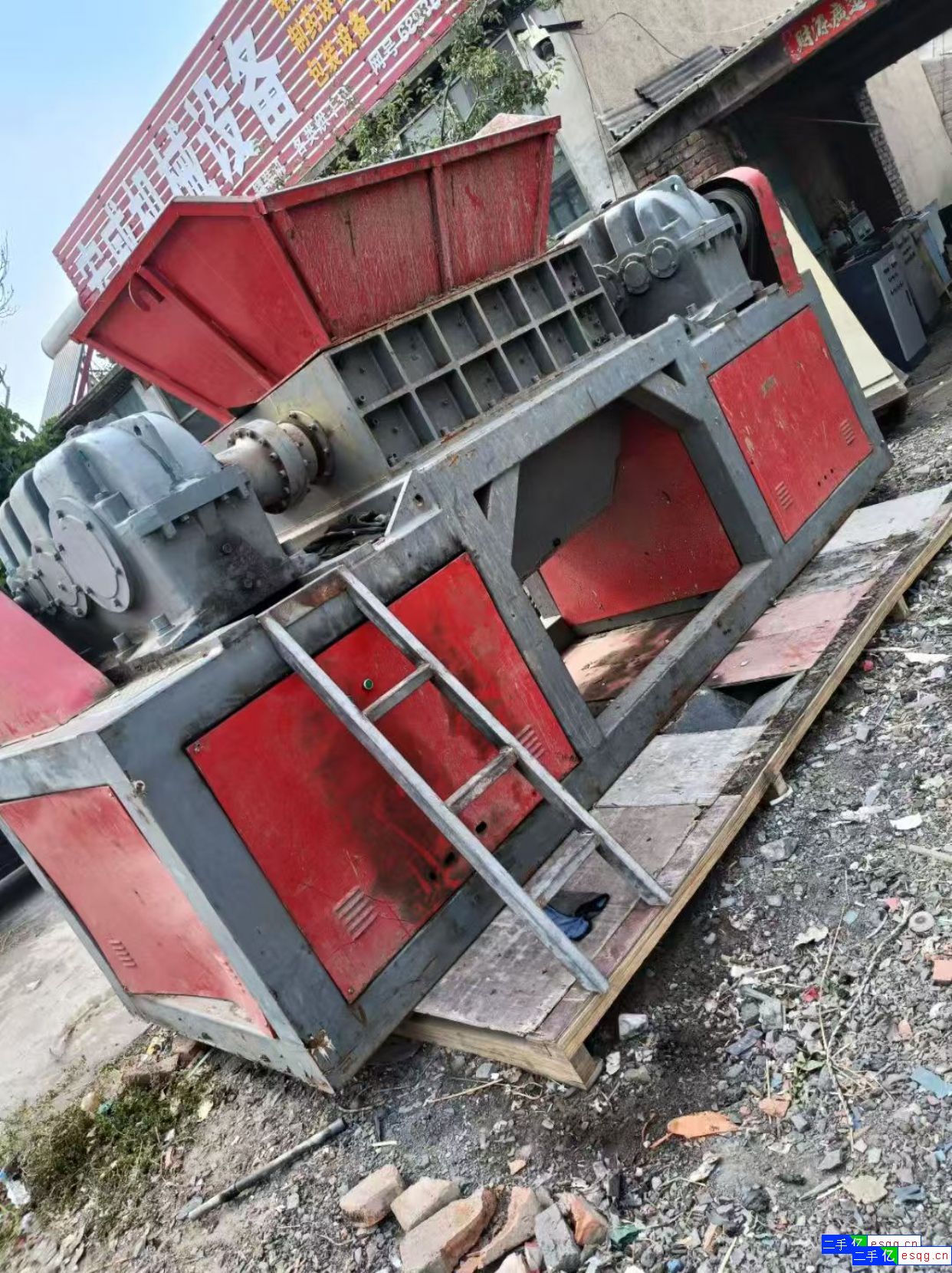 转让9成新二手1200撕碎机一台-2