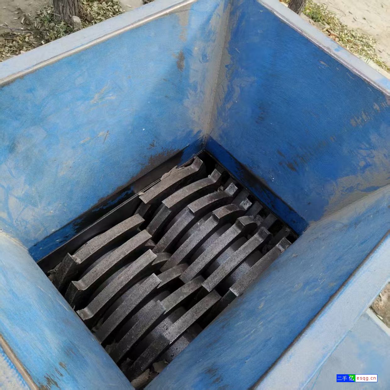 转让二手400×700撕碎机一台-4