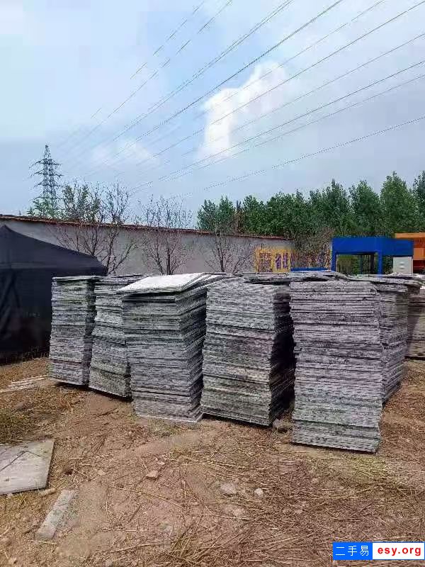 轉(zhuǎn)讓高品質(zhì)磚機(jī)纖維托板-2