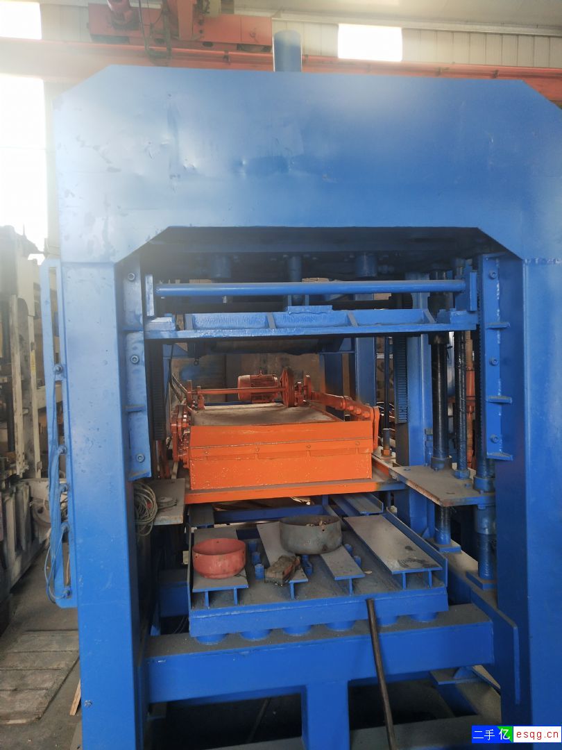 二手精品6－15砖机-3