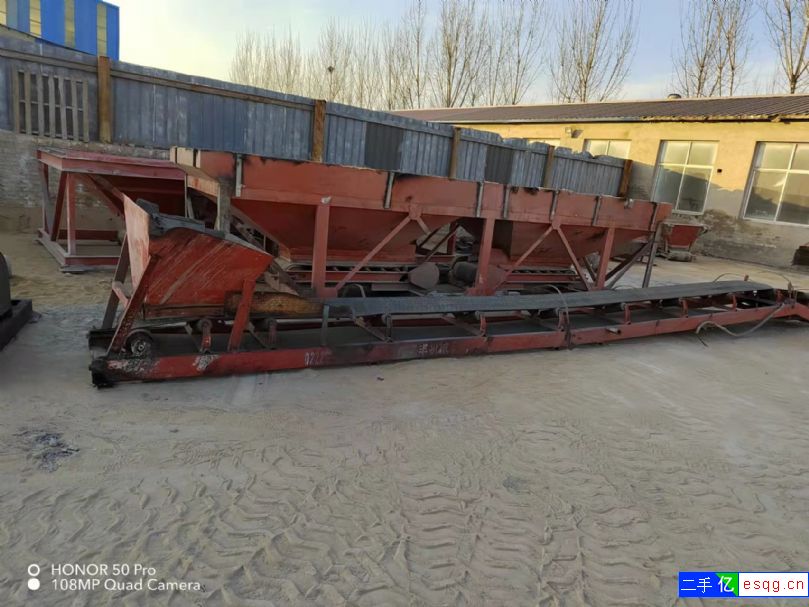 转让九成新建丰砖机一套-2