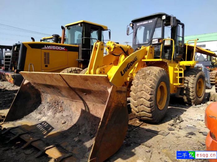 八九成新二手50装载机-1