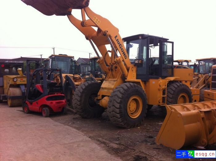 出售二手九成新柳工50型装载机-1