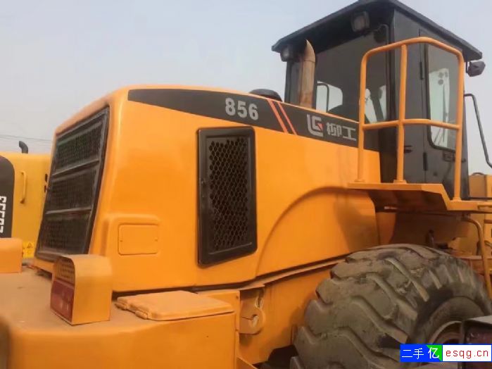 出售二手50装载机17年使用的个人车-1