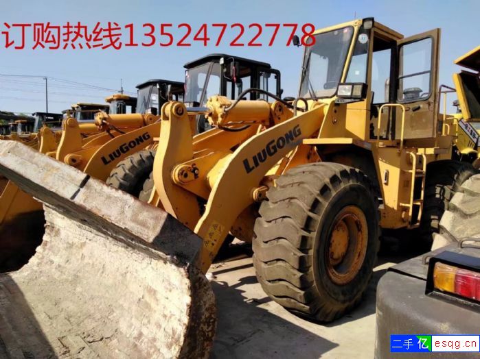 淡季甩卖二手柳工 龙工50装载机-1