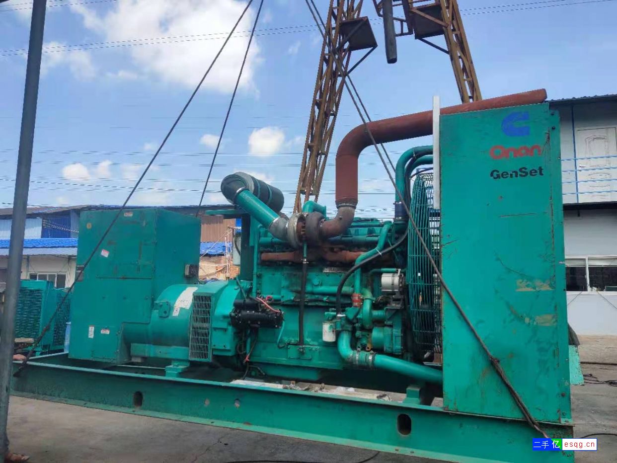 9成新500千瓦康明发电机组出售-1