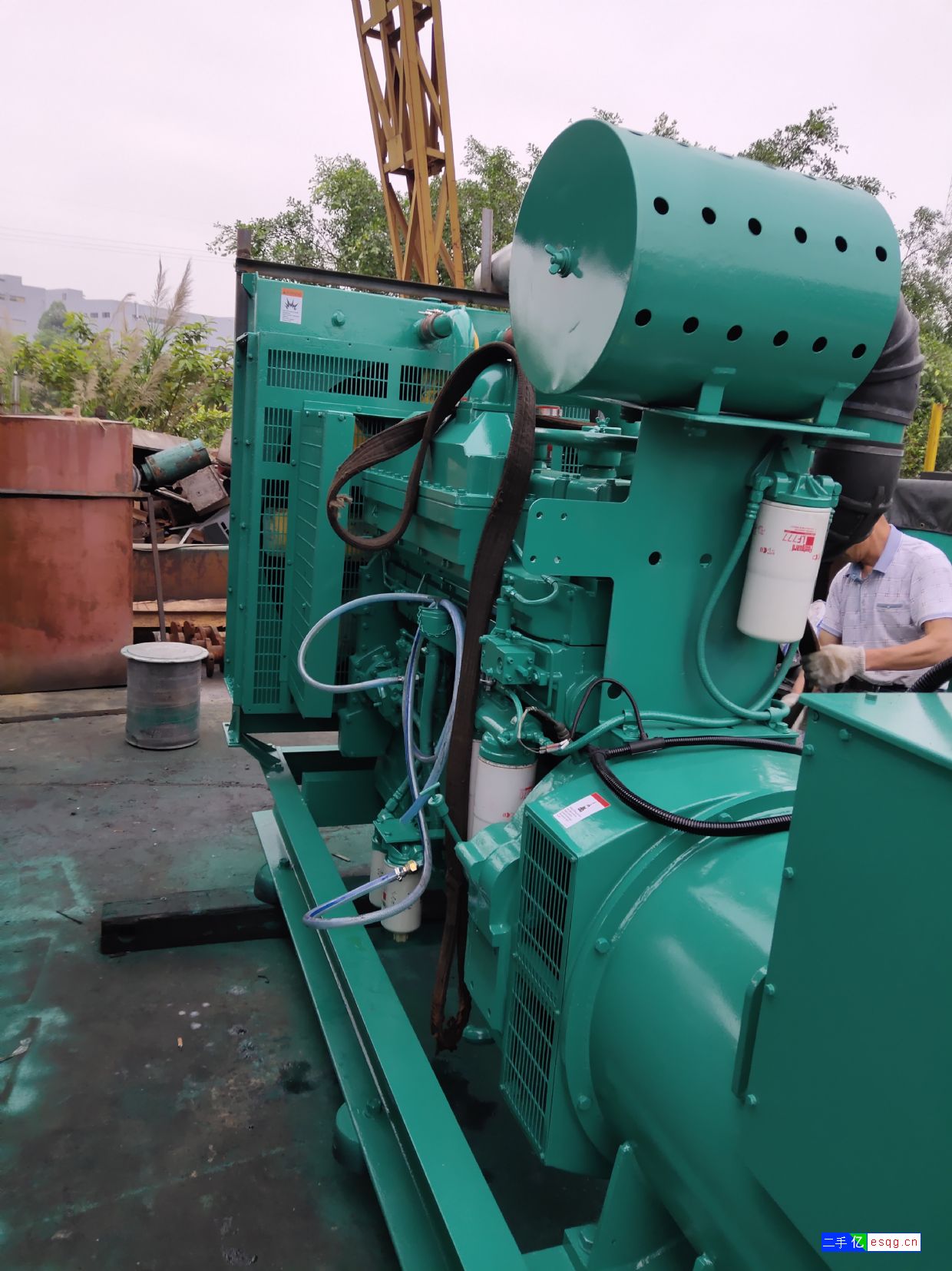 9成新500千瓦康明发电机组出售-3