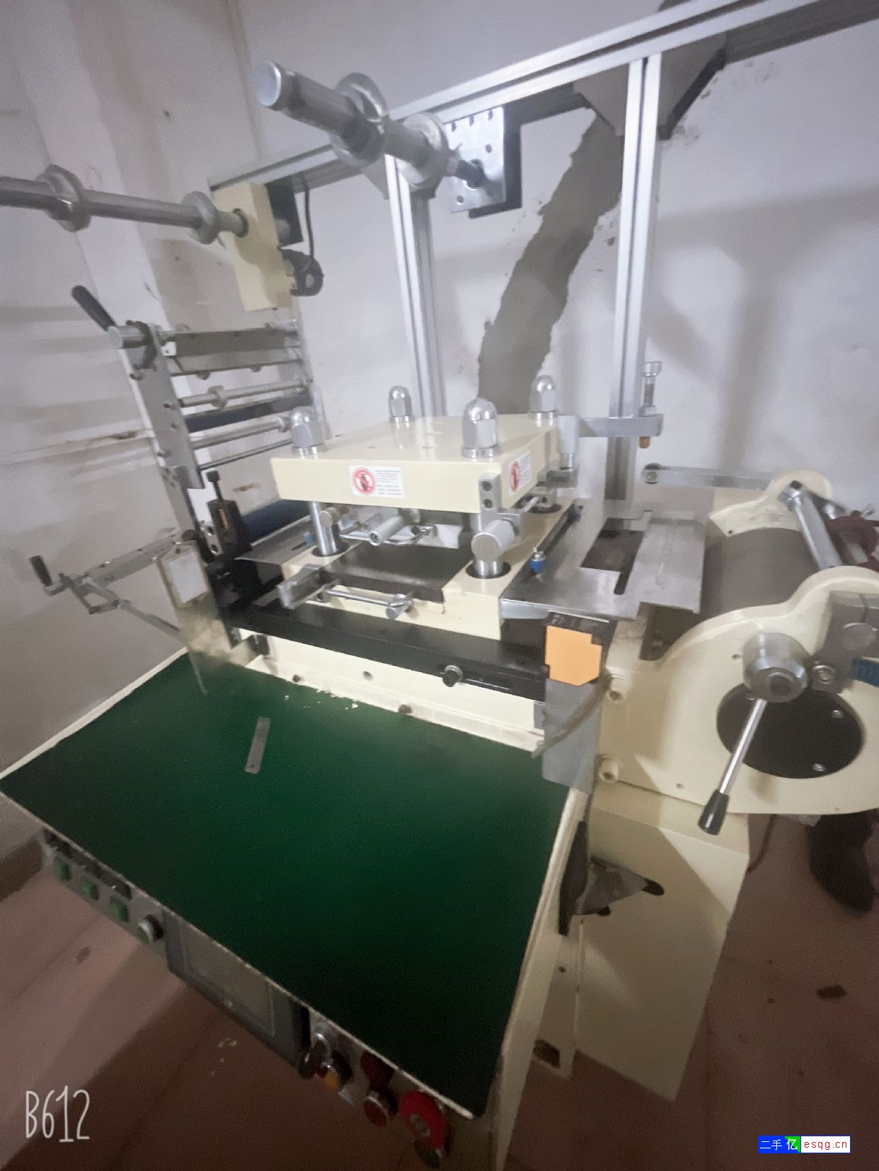 转让飞新达210模切机-2