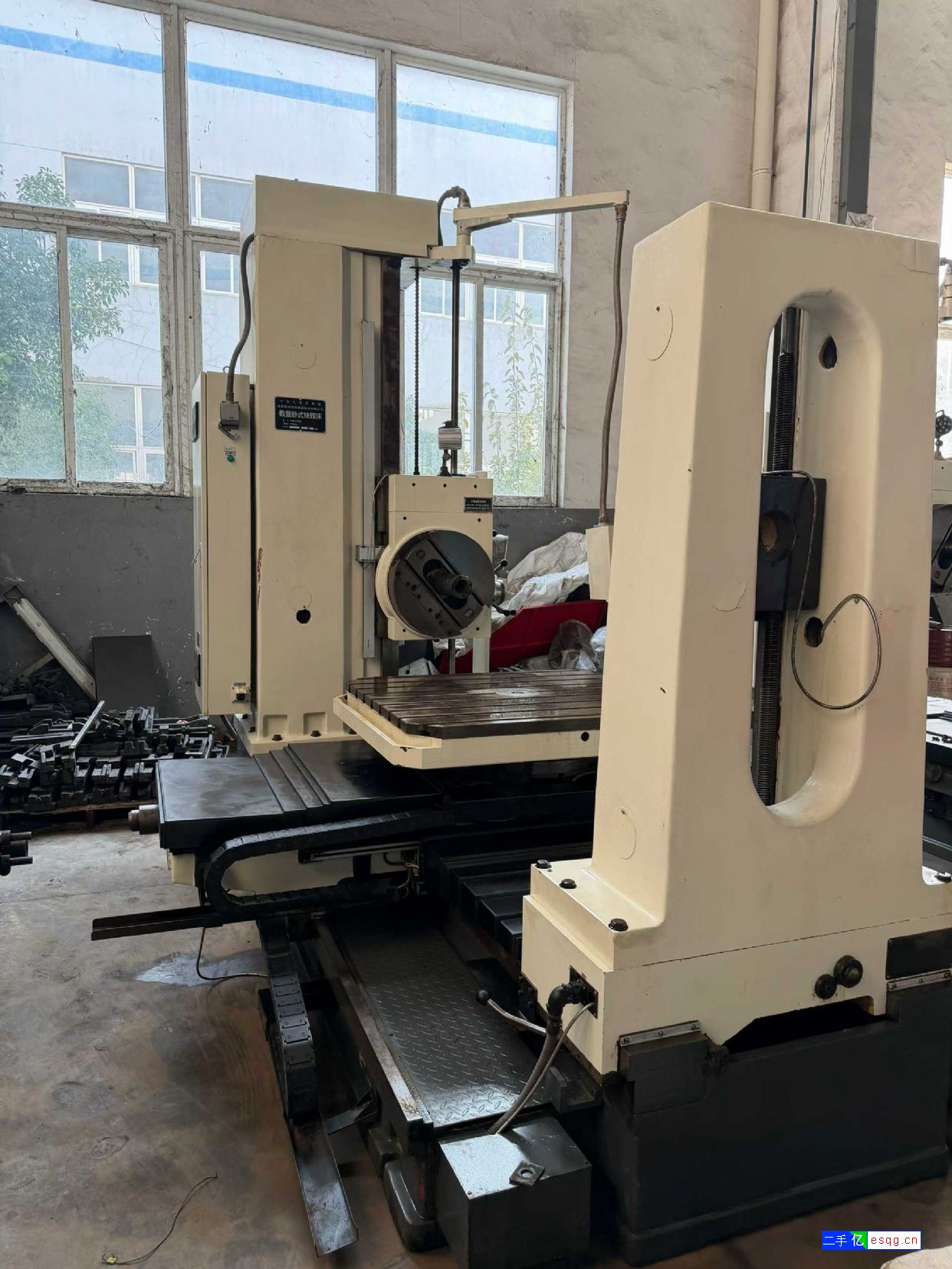 全新昆机TX6111C-3镗床，设备安装调试好未用-2