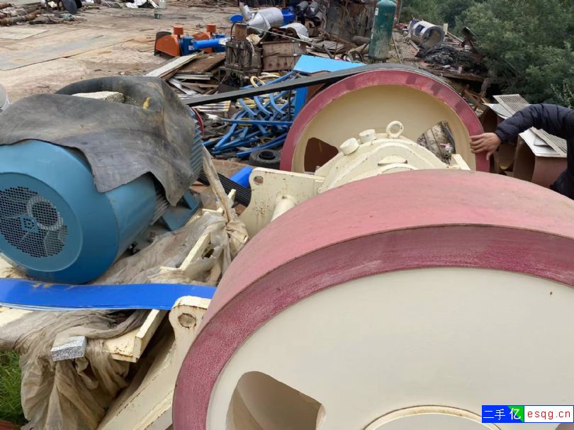 二手日产2000吨石子生产线上海欧版石料破碎机制沙-1