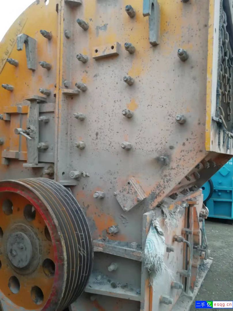 二手时产300吨砂石料石子生产线石料破碎机振动筛带-1