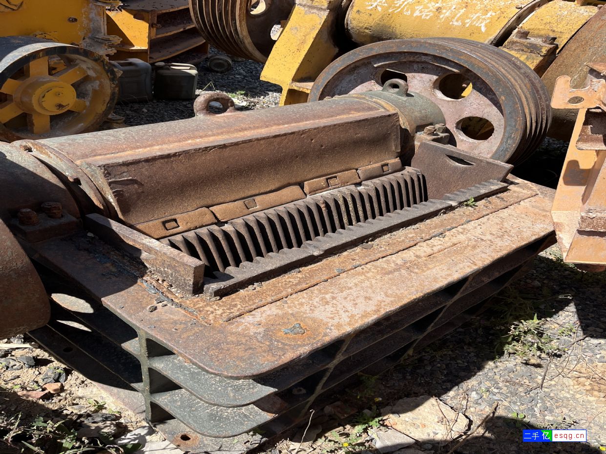 转让二手2512细鄂式破碎机石子选矿生产线-1