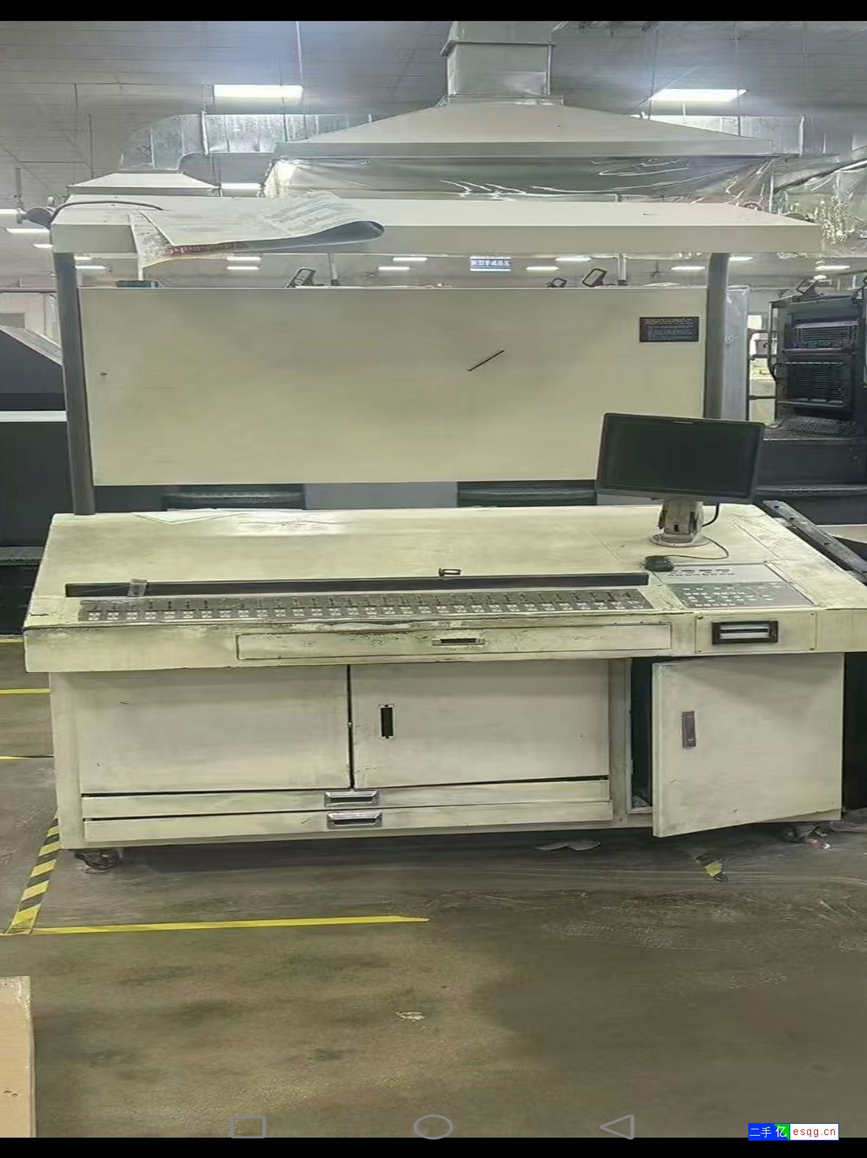 转让02年三菱D3000-4印刷机-1