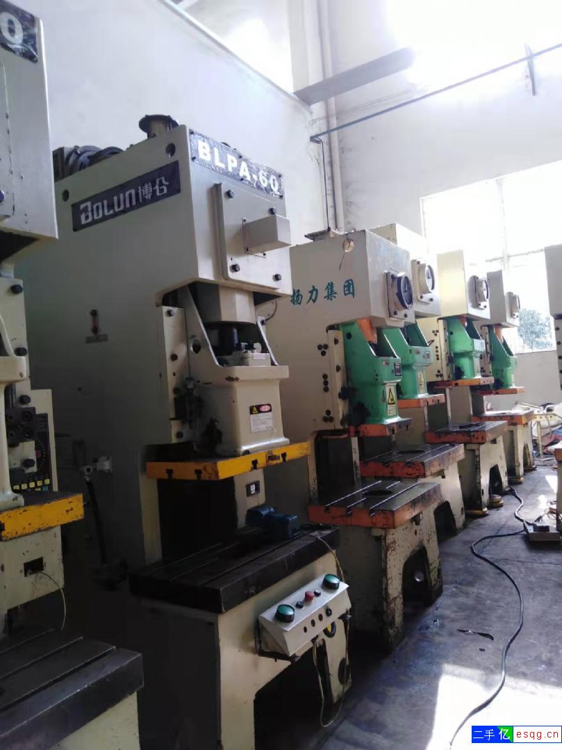 一批扬力气动冲床|25吨，63吨，80吨  125-2