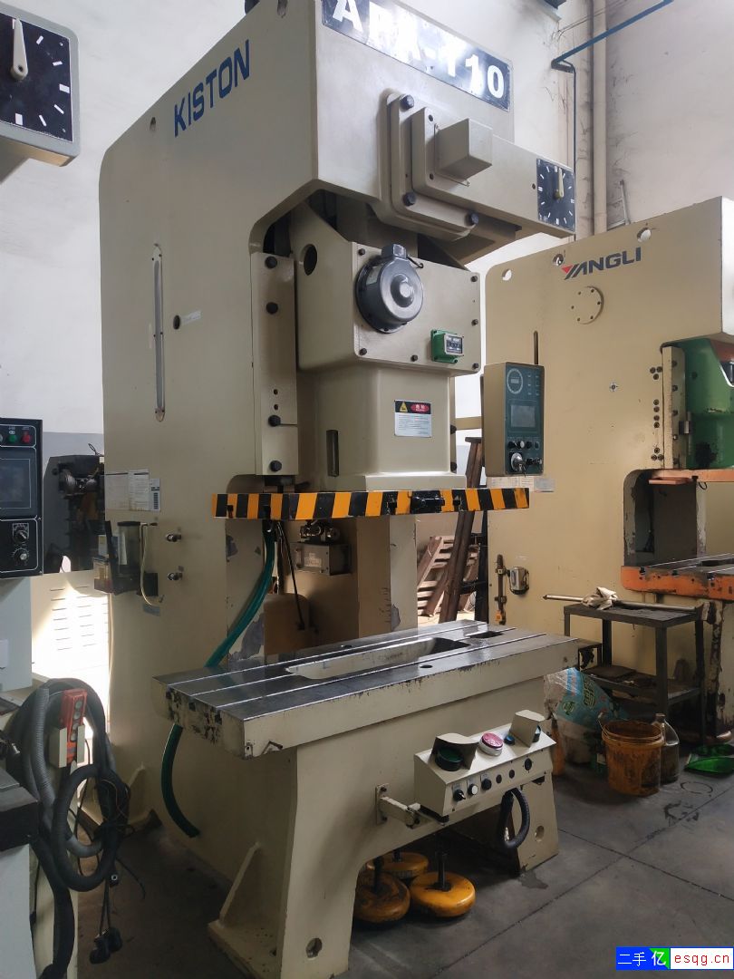 气动冲床110吨，宁波科斯顿，几乎全新，工作台面加-2