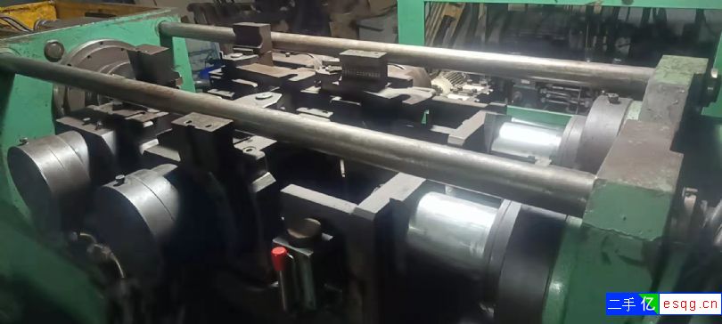 转让9成新40吨摩擦焊机焊钻杆传动轴电机轴-1