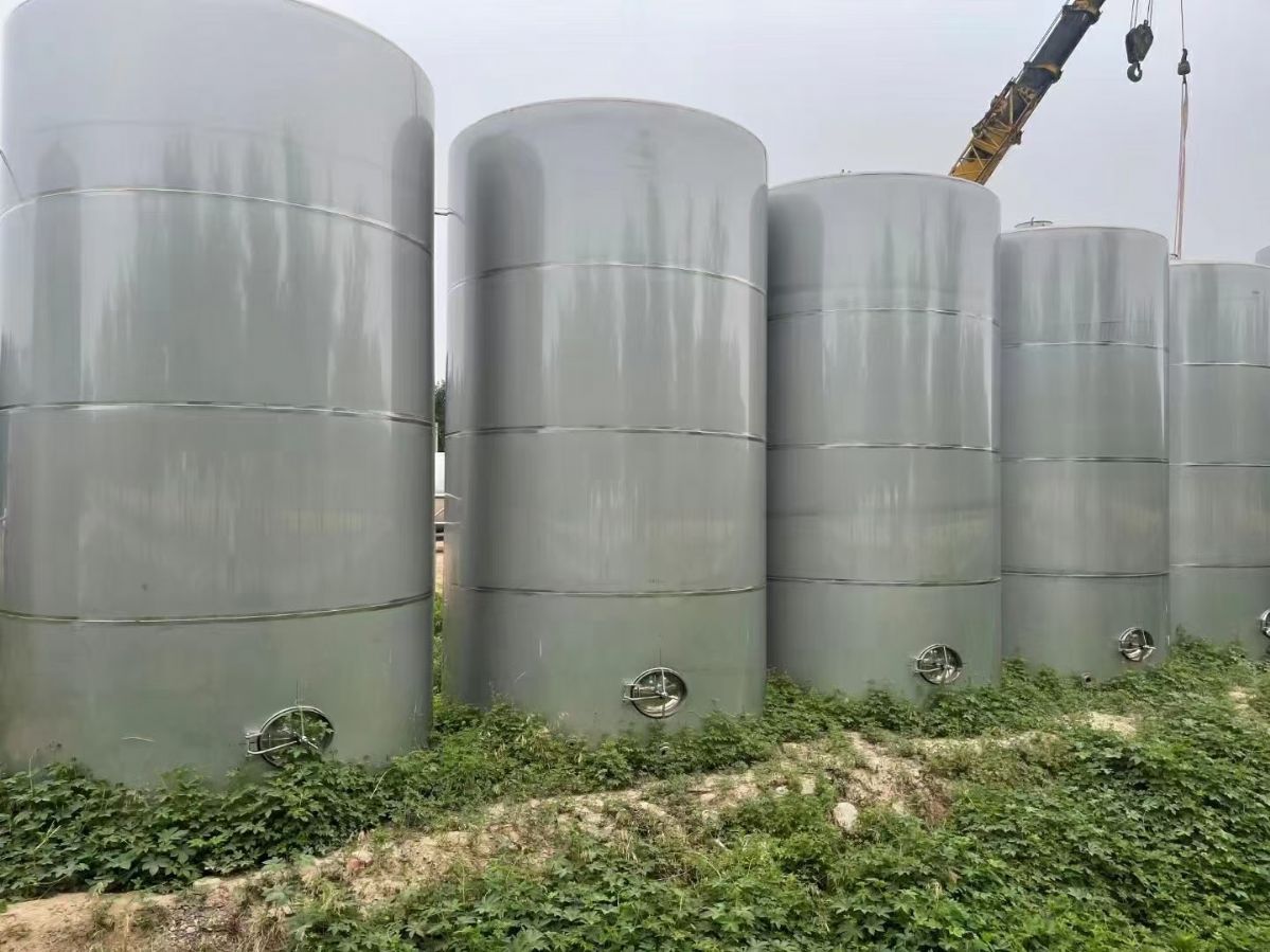 出售全新未用2吨不锈钢立式储水罐可定做-2