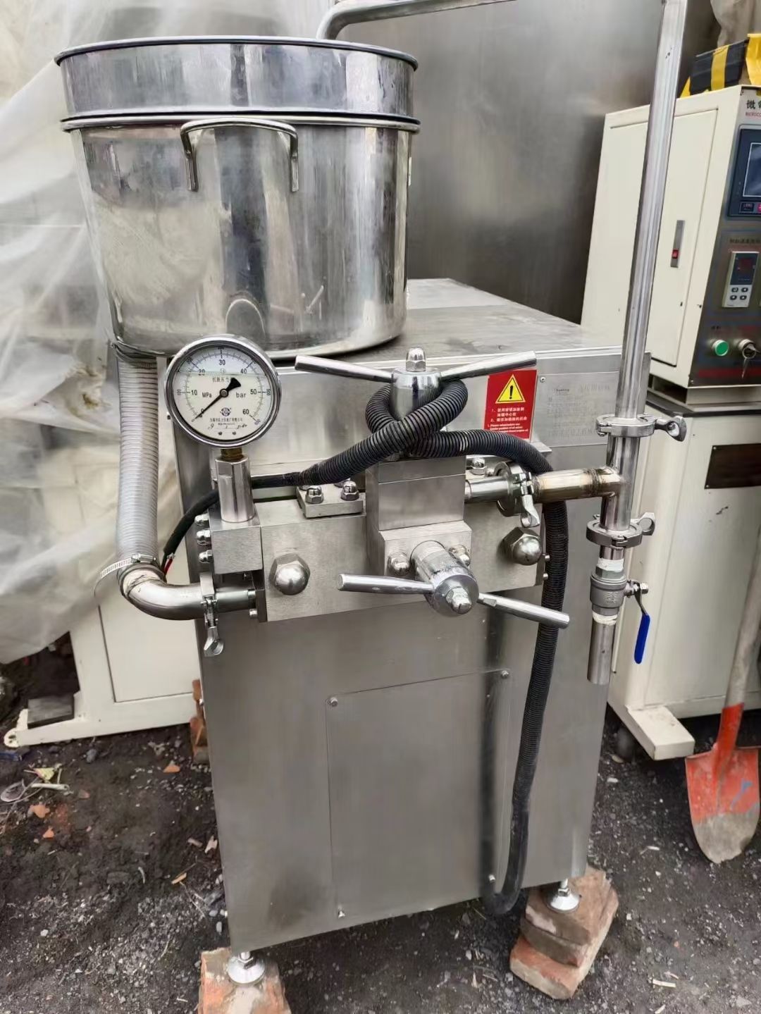 转让二手不锈钢高压均质机饮料设备-1